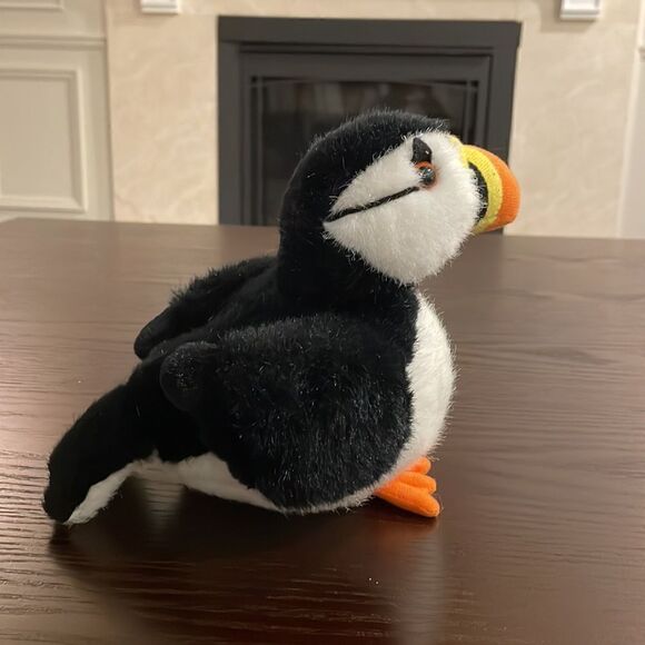 The Petting Zoo Puffin Plush Toy Stuffed Animal Excellent Condition 7” tall - Picture 3 of 6